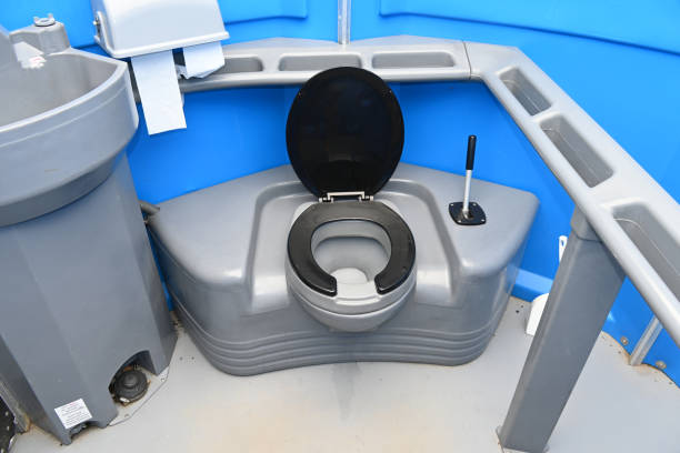 Best Construction site porta potty rental  in Albertson, NY