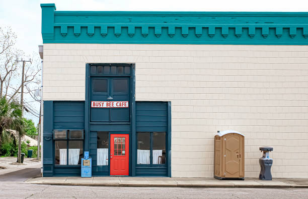 Portable Toilet Options We Offer in Albertson, NY